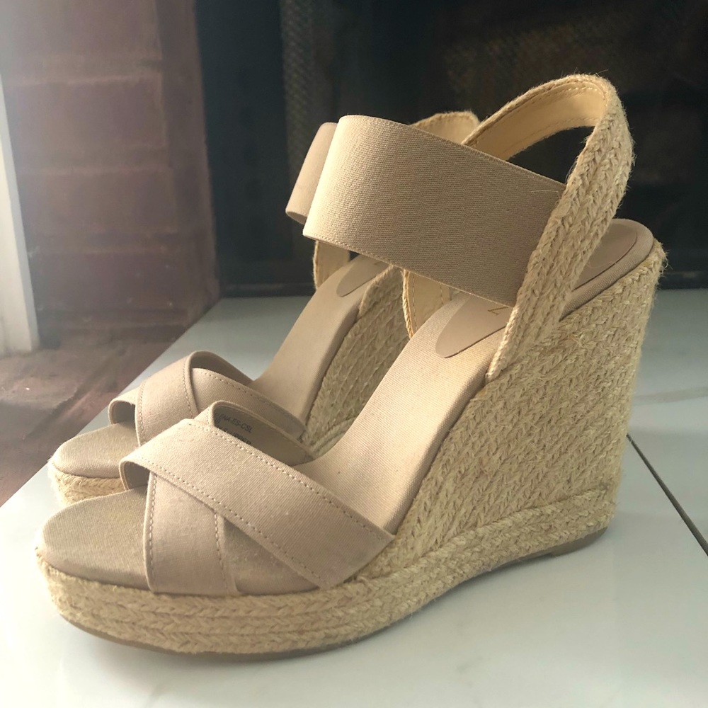 Ralph Lauren wedges US size 8.5